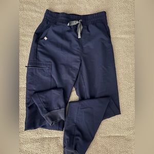 Figs high waisted jogger scrub bottoms in navy